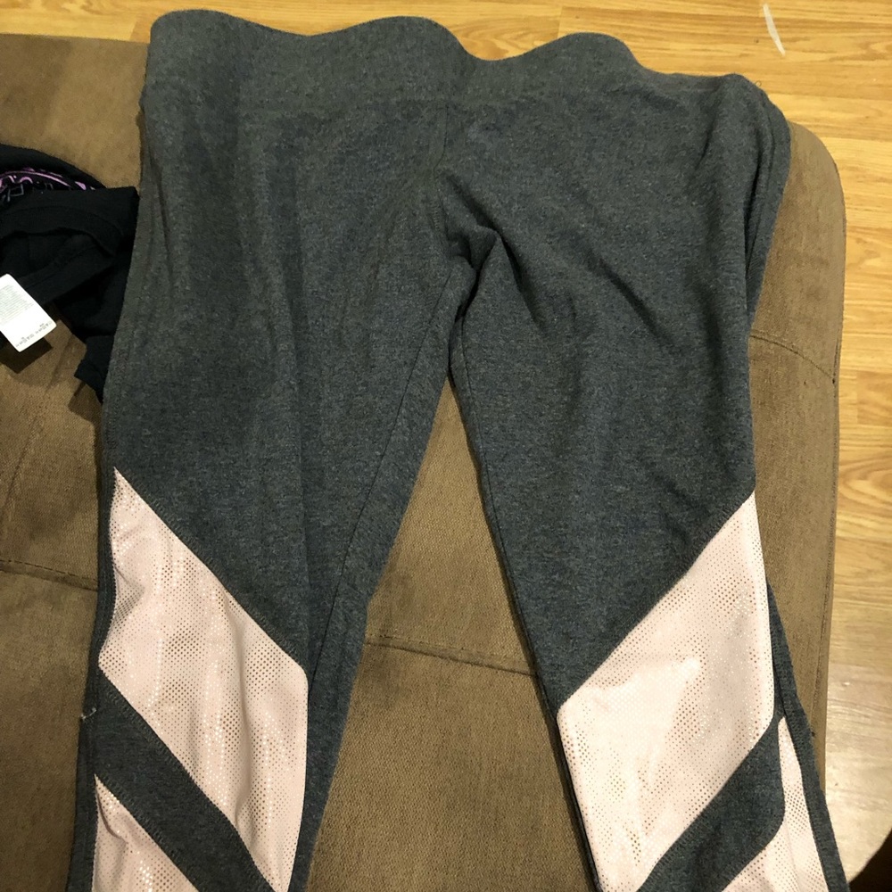 Yoga pants